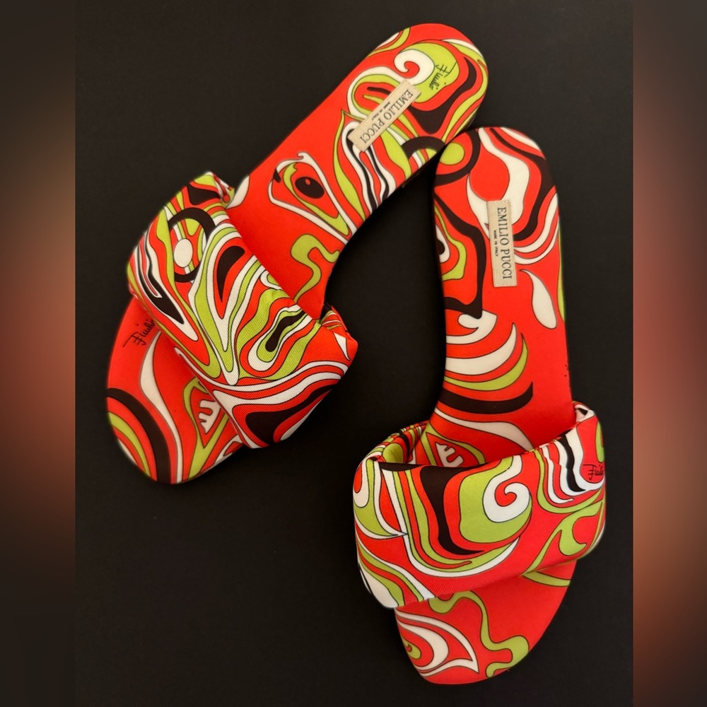 Emilio Pucci Printed Slides size 39 NBW